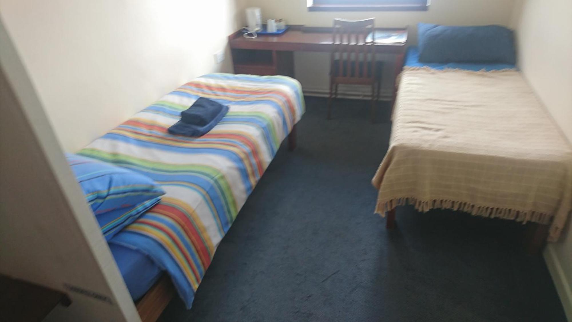 Fsc Dale Fort Hostel Quarto foto
